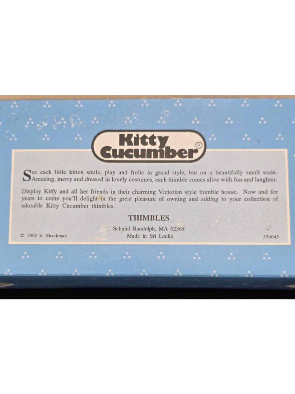 NIB Vintage Kitty Cucumber Collectible Victorian Cat Thimbles Set/3 I992 - Picture 5 of 12